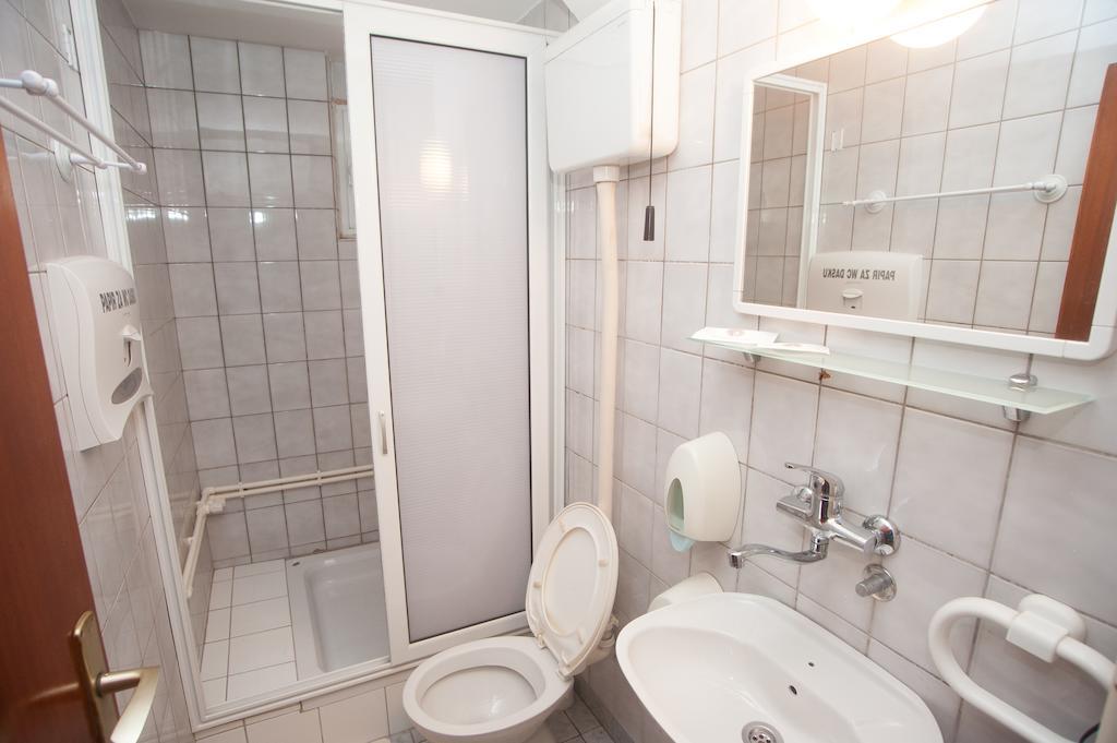 Hotel Extra Lion Md Ni Cameră foto